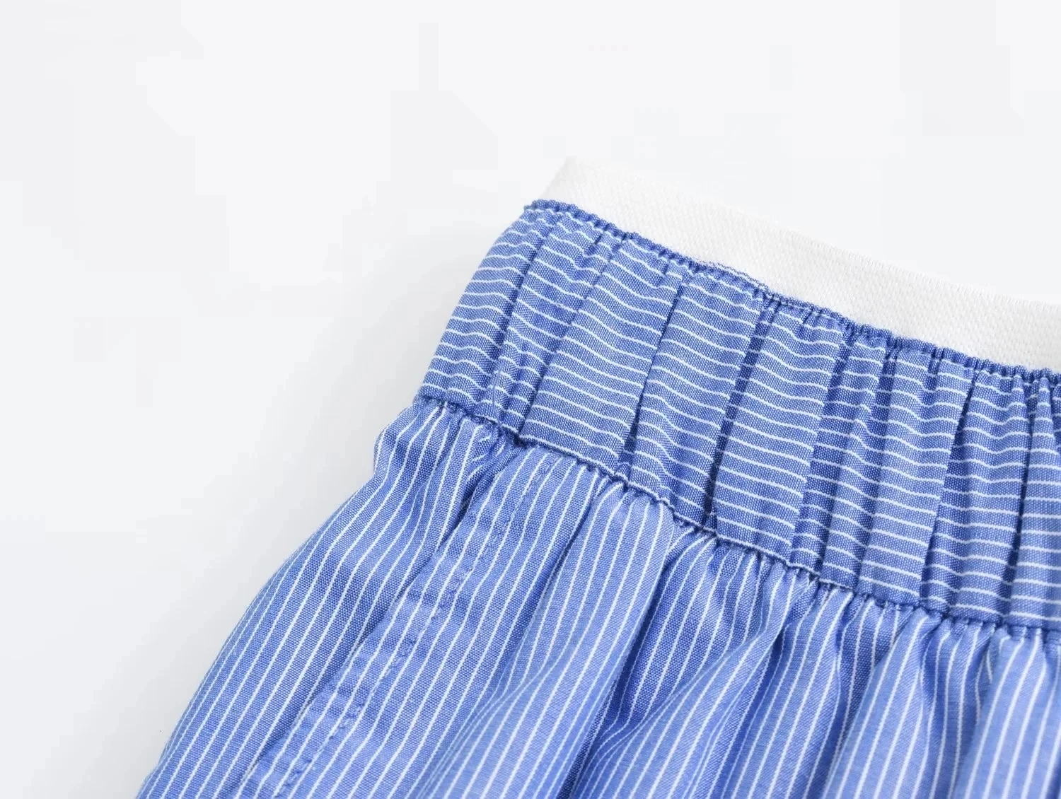 Vintage Blue Striped Women Suit | Chic Single Breasted Blouse &amp; Loose Shorts Set for Office Lady.